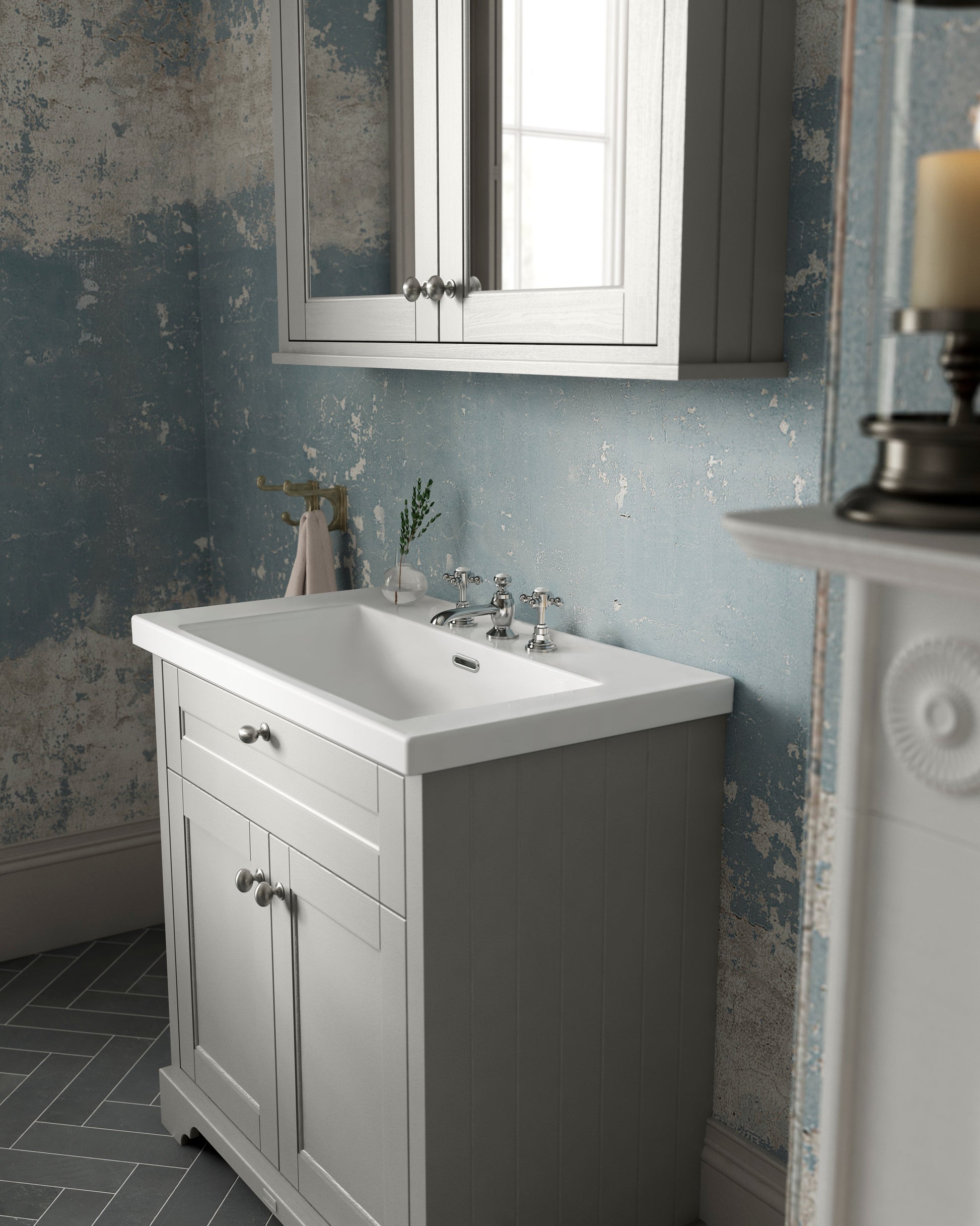 Old London 800mm 2-Door Unit & Contemporary Fireclay Basin 3TH